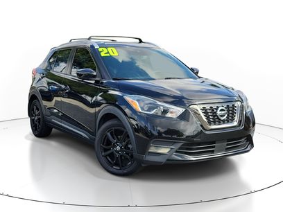 Used 2020 Nissan Kicks SR w/ Exterior Package