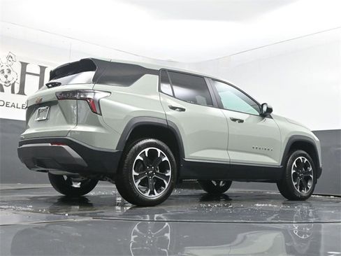 New 2026 Chevrolet Equinox LT image 11