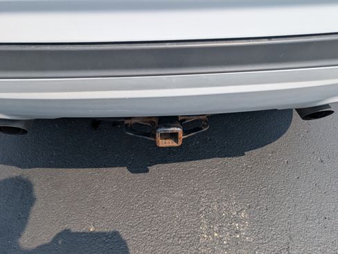 Used 2017 Ford Escape SE image 9