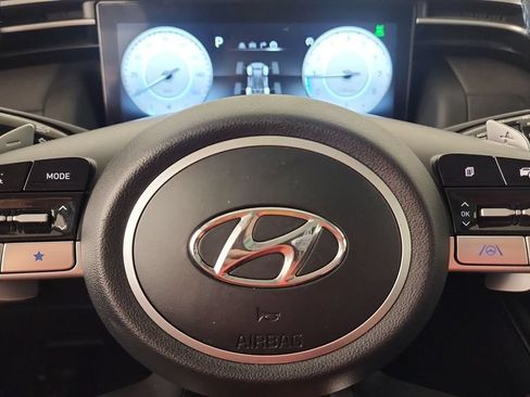 Used 2023 Hyundai Tucson Limited AWD/4WD image 12
