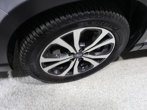 Used 2020 Subaru Forester Limited w/ Popular Package #3 AWD/4WD image 9