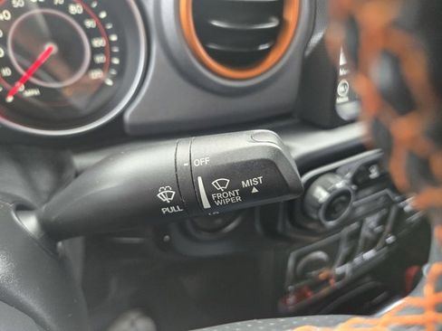 Used 2021 Jeep Gladiator Mojave AWD/4WD image 23