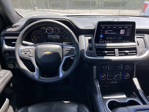 Used 2021 Chevrolet Tahoe LT w/ LT Signature Package AWD/4WD image 10