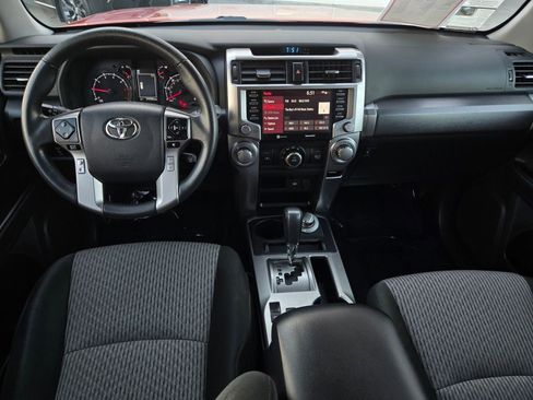 Certified 2021 Toyota 4Runner SR5 AWD/4WD image 13