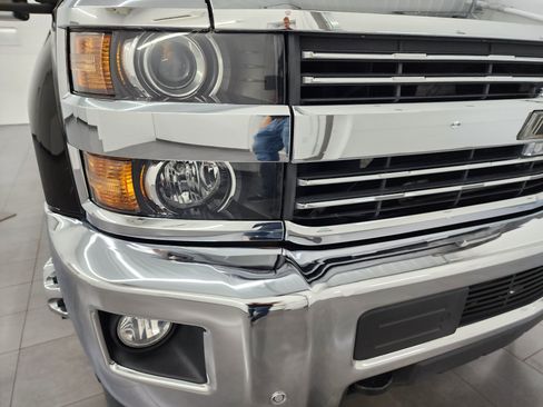 Used 2017 Chevrolet Silverado 3500 LTZ w/ Duramax Plus Package AWD/4WD image 22