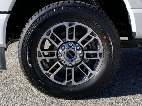 New 2026 Ford F350 Platinum w/ Platinum Plus Package AWD/4WD image 15