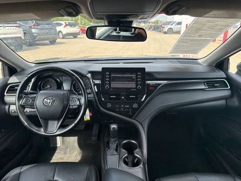 Used 2021 Toyota Camry SE FWD image 25