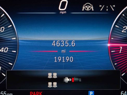 Used 2024 Mercedes-Benz GLS 580 4MATIC image 27