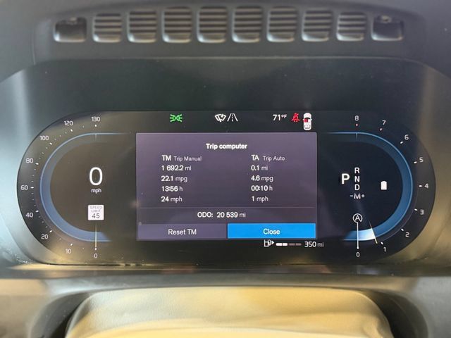Used 2024 Volvo XC90 B5 Plus w/ Protection Package Premier AWD/4WD image 27