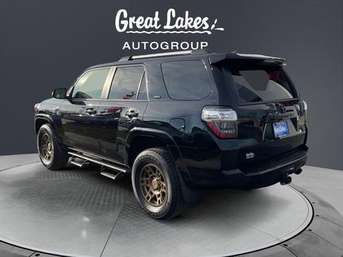 Used 2023 Toyota 4Runner SR5 Premium w/ Moonroof Package image 3