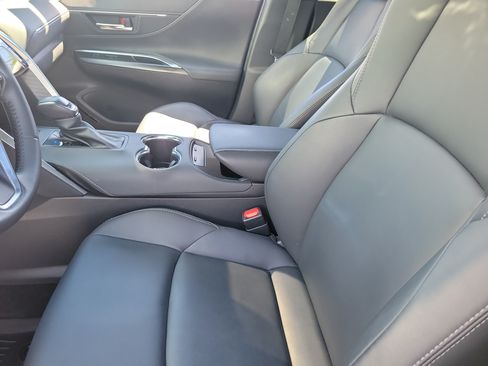 Used 2023 Toyota Venza Nightshade AWD/4WD image 20