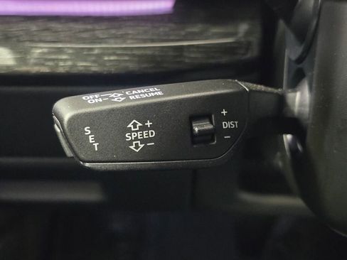 Certified 2025 Audi Q8 Premium Plus w/ Premium Plus Package image 40