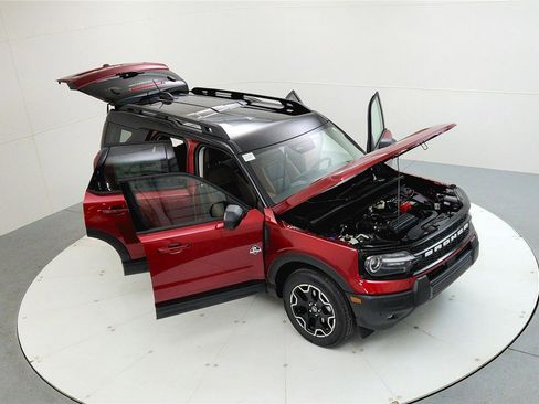 New 2025 Ford Bronco Sport Outer Banks w/ Outer Banks Tech Package+ image 20