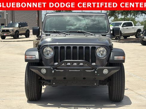 Used 2023 Jeep Wrangler Sport AWD/4WD image 2