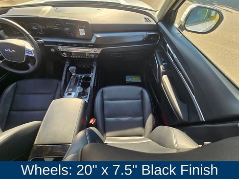 Used 2025 Kia Telluride S FWD image 20