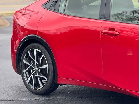 Used 2024 Toyota Prius Prime image 9