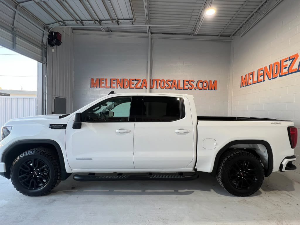 Used 2023 GMC Sierra 1500 Elevation AWD/4WD image 2