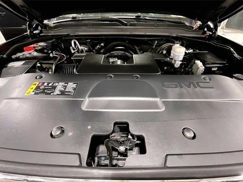 Used 2019 GMC Yukon SLT image 10