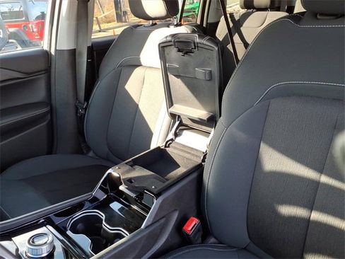 Certified 2023 Jeep Grand Cherokee L Laredo image 28