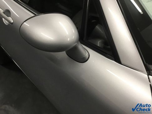 Used 2006 MAZDA MX-5 Miata Touring image 27