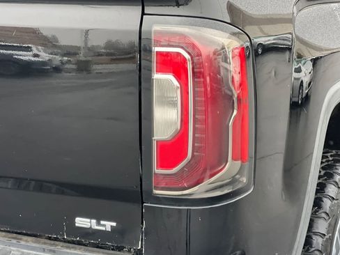 Used 2017 GMC Sierra 1500 SLT image 28