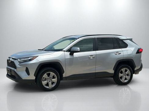 Used 2024 Toyota RAV4 XLE FWD image 8