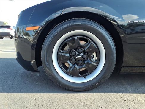Used 2013 Chevrolet Camaro LS image 13