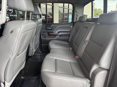 Used 2015 GMC Sierra 1500 SLT w/ SLT Crew Cab Value Package image 17