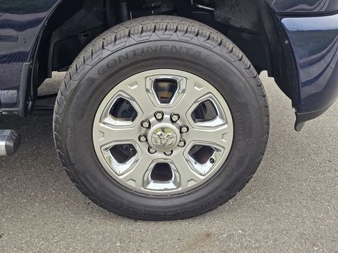Used 2015 RAM 3500 Laramie Longhorn AWD/4WD image 9