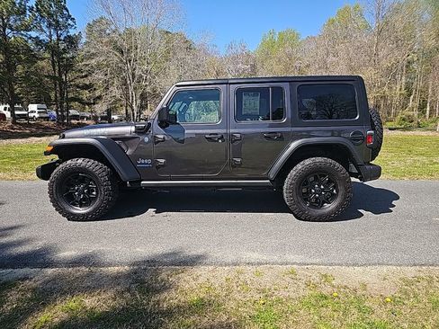 Certified 2025 Jeep Wrangler Unlimited Sport S 4xe image 9