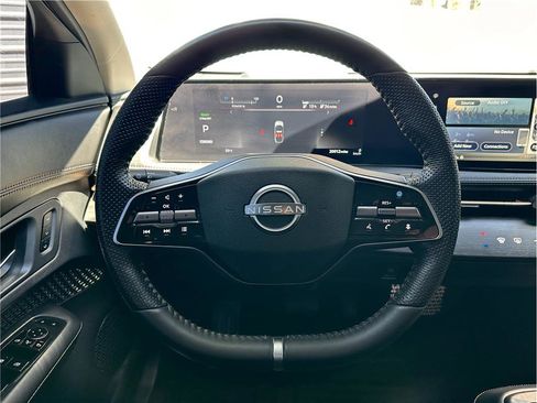 Used 2024 Nissan Ariya AWD image 20