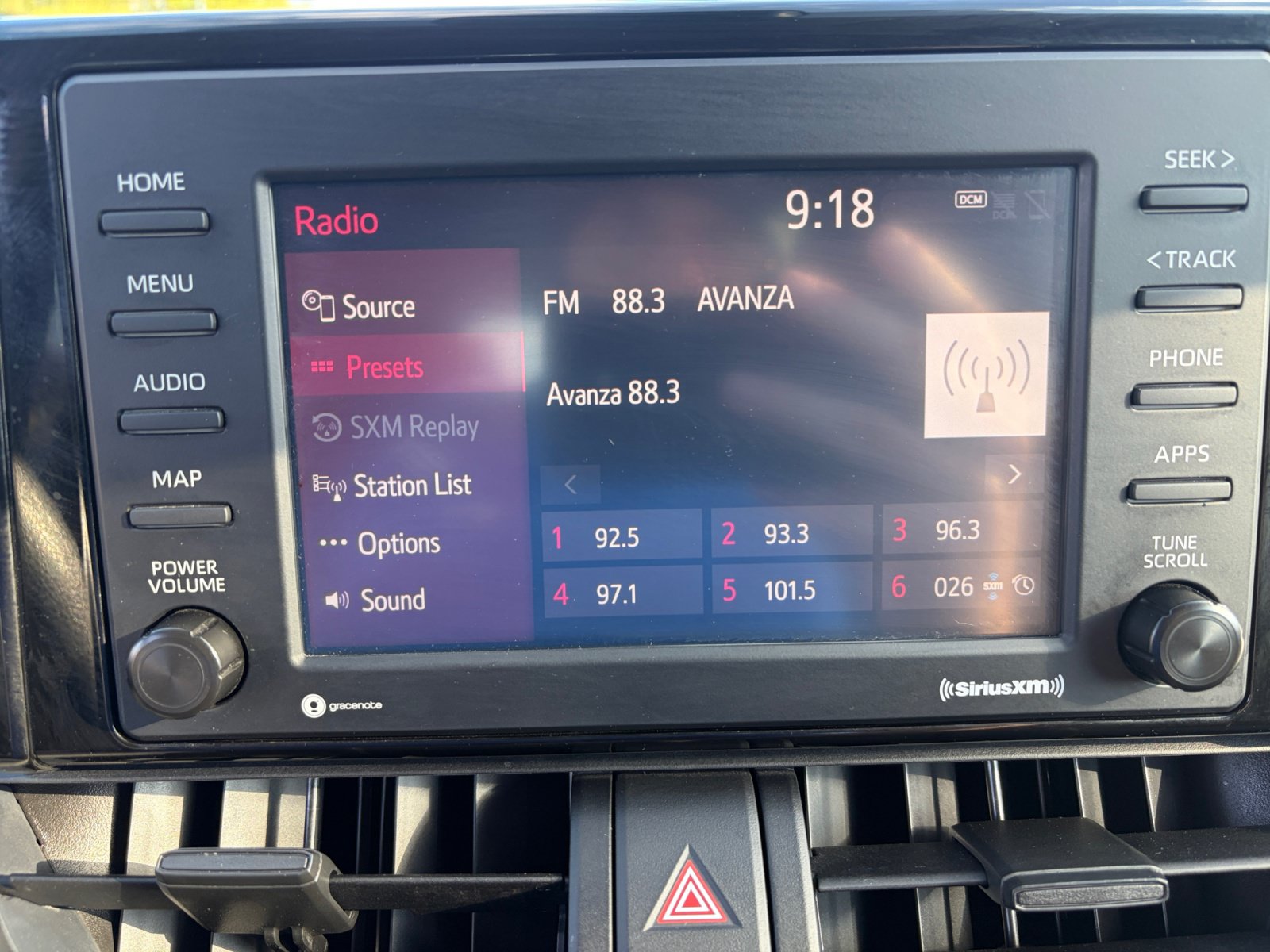 Used 2022 Toyota RAV4 LE AWD/4WD image 18