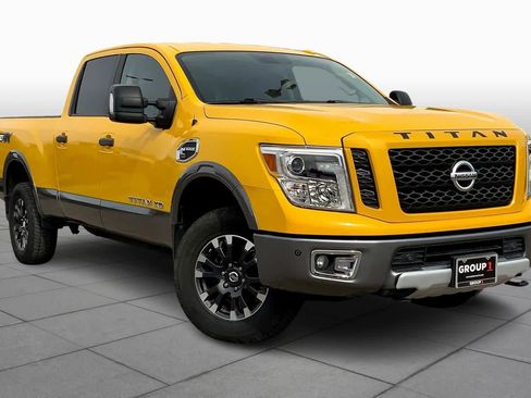 Used 2018 Nissan Titan PRO-4X w/ Pro-4x Utility Package image 2