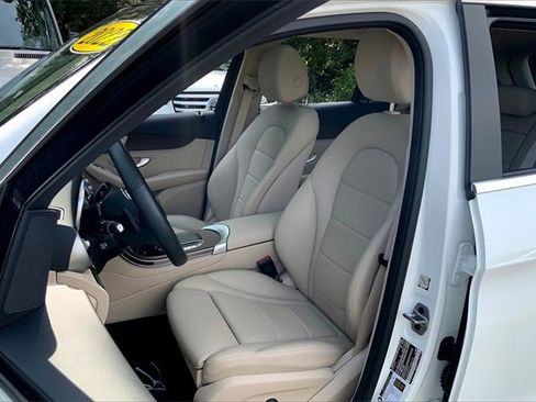Certified 2022 Mercedes-Benz GLC 300 4MATIC image 6