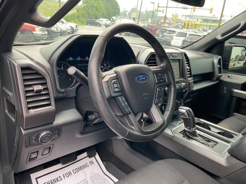 Used 2019 Ford F150 XLT w/ Equipment Group 302A Luxury AWD/4WD image 10