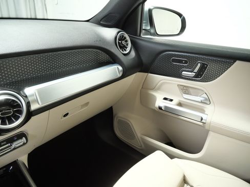 Certified 2026 Mercedes-Benz GLB 250 4MATIC image 20