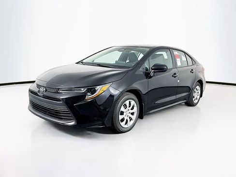 New 2026 Toyota Corolla LE image 3