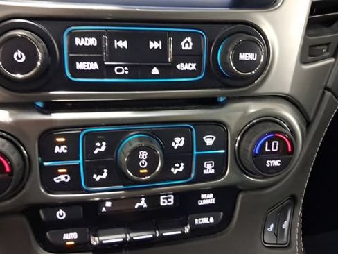 Used 2020 Chevrolet Tahoe LT AWD/4WD image 38