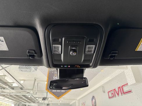 Certified 2024 Chevrolet Suburban RST AWD/4WD image 29