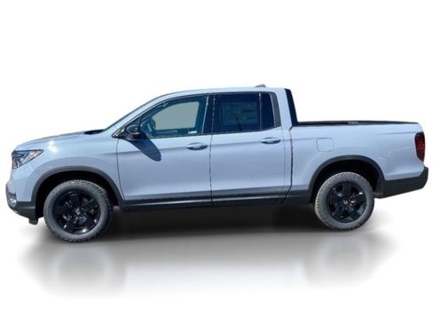 New 2026 Honda Ridgeline Black Edition image 4