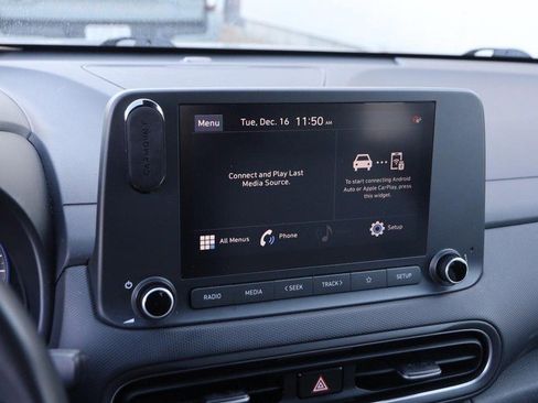 Used 2022 Hyundai Kona SEL w/ Convenience Package image 16