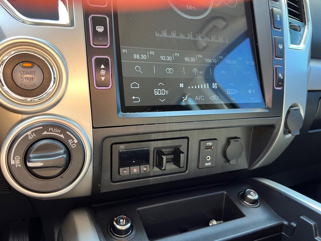 Used 2018 Nissan Titan PRO-4X w/ Pro-4x Convenience Package AWD/4WD image 36