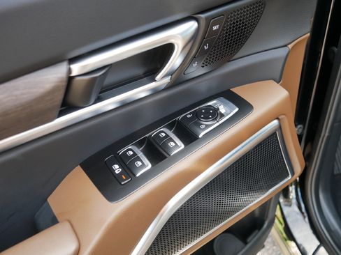 Certified 2022 Kia Telluride SX w/ SX Prestige Package AWD/4WD image 19