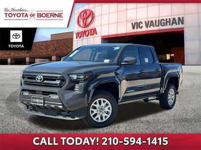 New 2025 Toyota Tacoma SR5