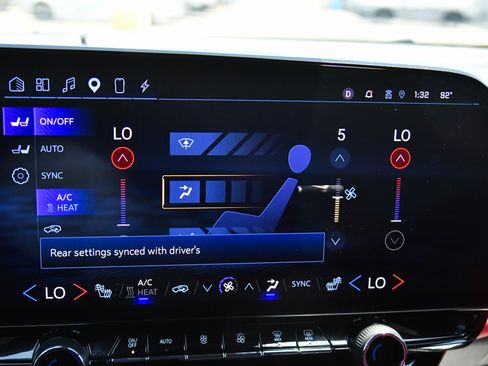 Used 2024 Chevrolet Blazer EV RS AWD/4WD image 32