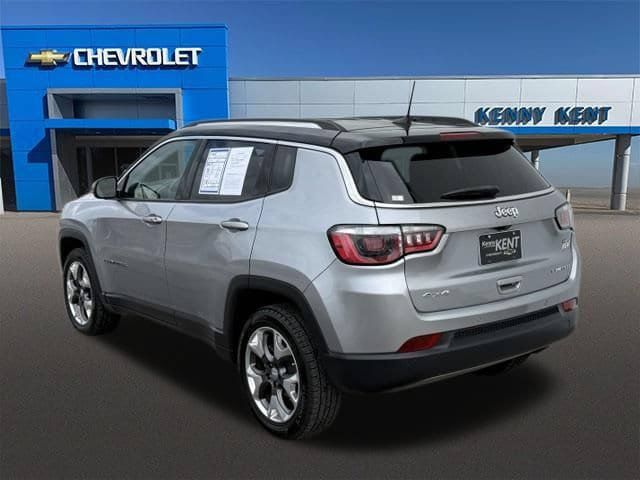 Used 2017 Jeep Compass Limited w/ Navigation Group AWD/4WD image 34