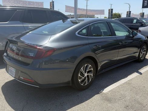 Used 2023 Hyundai Sonata Blue FWD image 4