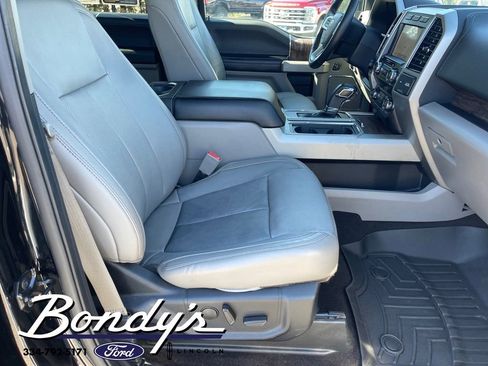 Used 2020 Ford F150 Lariat image 18