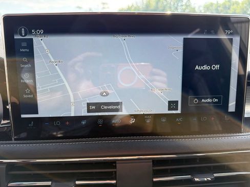 Used 2023 Lincoln Corsair AWD w/ Equipment Group 101A image 18