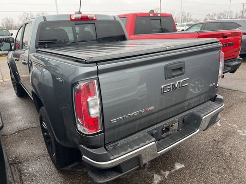 Used 2020 GMC Canyon SLE w/ Elevation Edition image 8